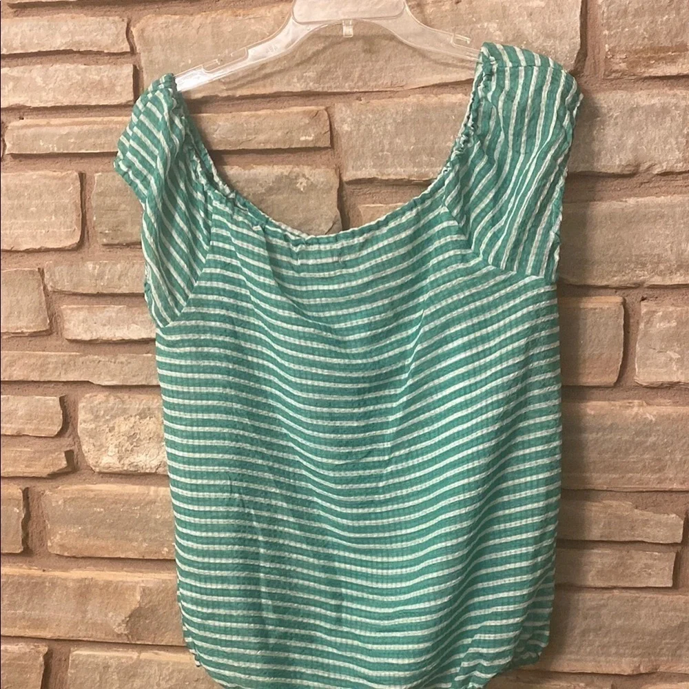 Gap Striped Green Women's Top Size M